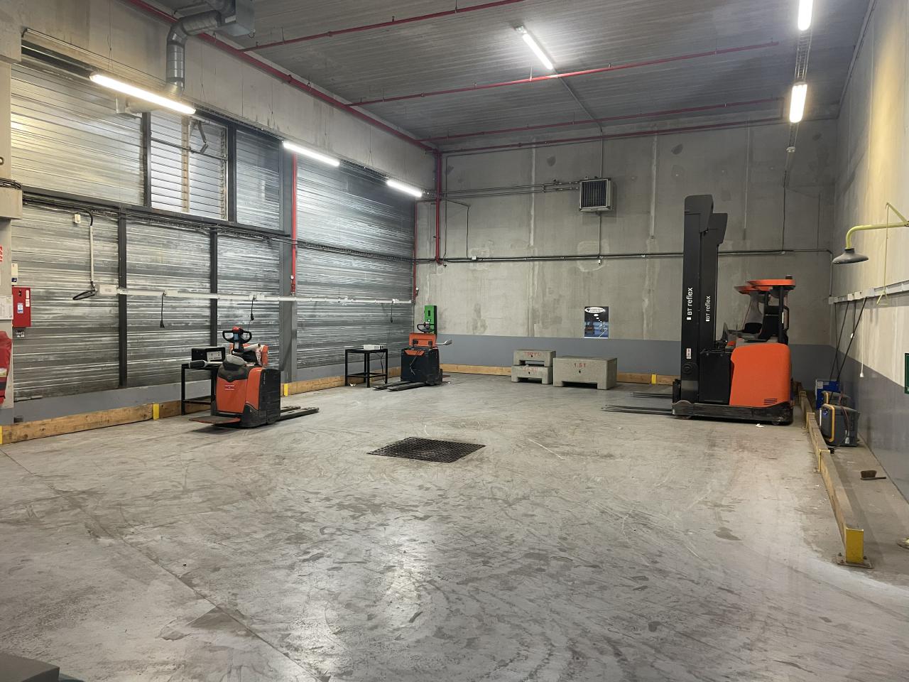 Entrepôt Calais 4800m² Location entrepôt Calais Pas-de-Calais OLLOG2421190 5